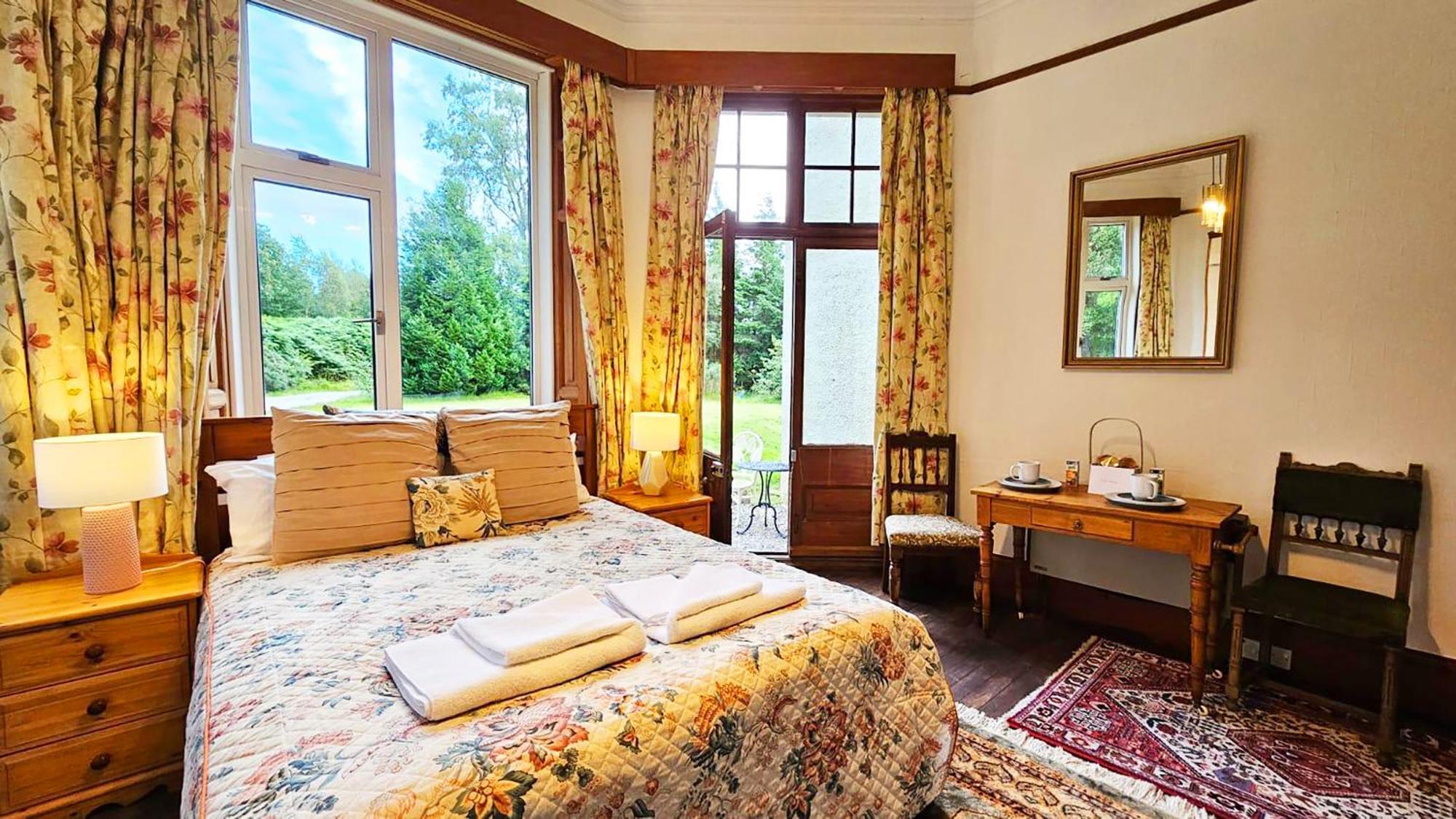 The Falls - Value Rooms At Aultnagar Estate Lairg Eksteriør billede
