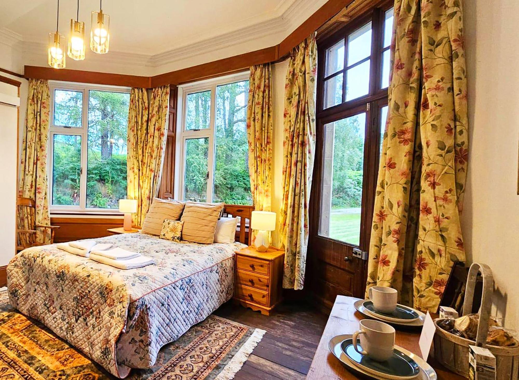 The Falls - Value Rooms At Aultnagar Estate Lairg Eksteriør billede